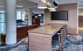 Fairfield Inn & Suites By Marriott Moncton